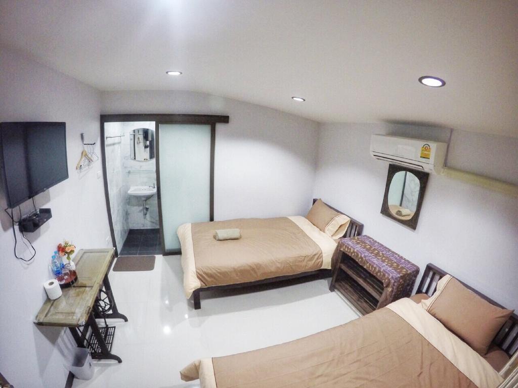 Baan Bunyat Hotel Chiang Mai Luaran gambar