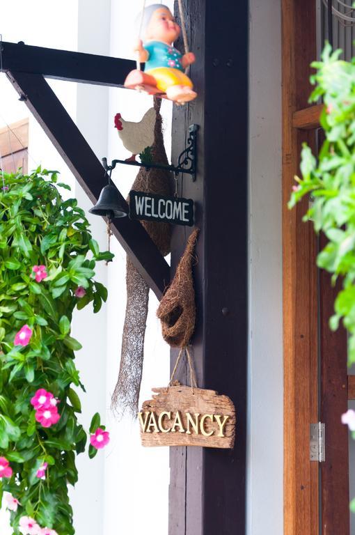 Baan Bunyat Hotel Chiang Mai Luaran gambar