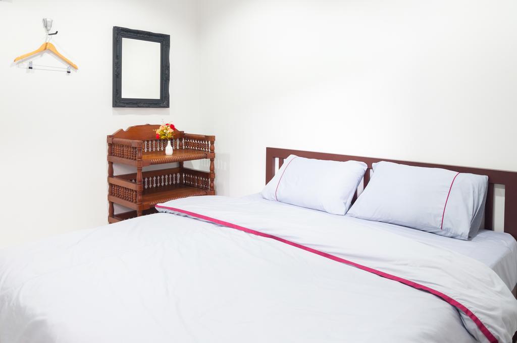 Baan Bunyat Hotel Chiang Mai Luaran gambar