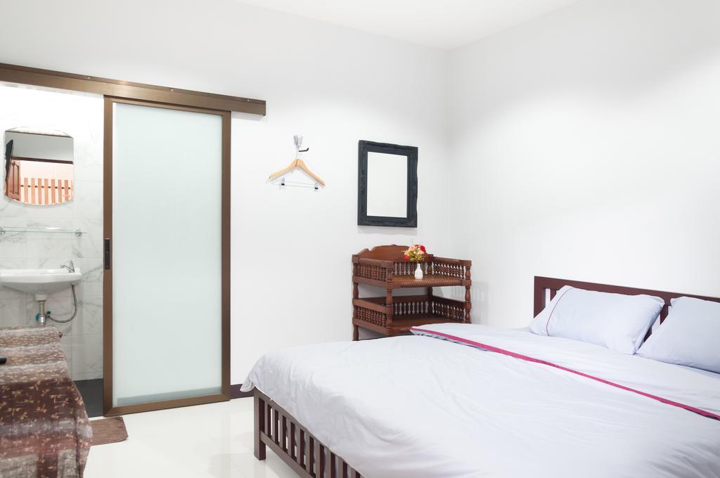 Baan Bunyat Hotel Chiang Mai Luaran gambar