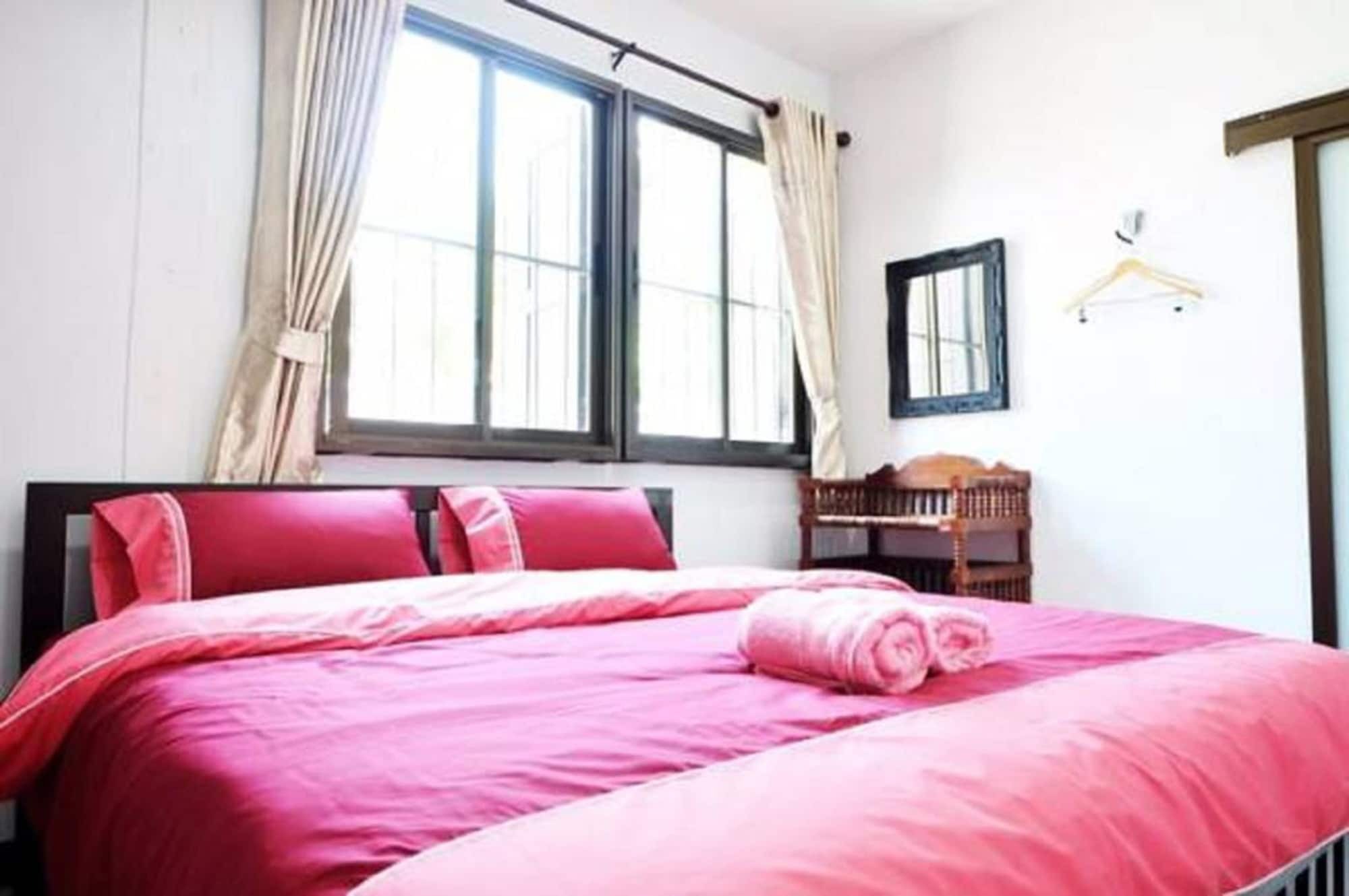 Baan Bunyat Hotel Chiang Mai Luaran gambar